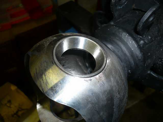 New swivel hub upper bearing race installed.JPG