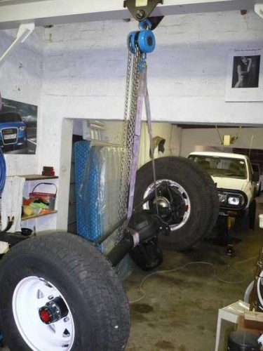 Axle lowered of stand.JPG