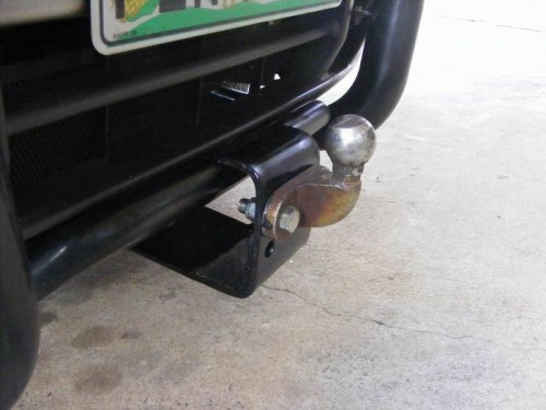 TOWBAR VOOR.JPG