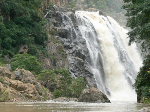 Main falls at Mantenga