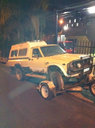 hilux 4x4 002.jpg