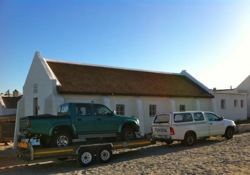 bakkie on trailer.