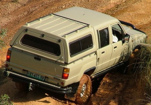 Motorola Antenna Mounted on Roof.jpg