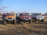 Lucas' Nissan 1400, Dieseldog and Blouraad ready for action...