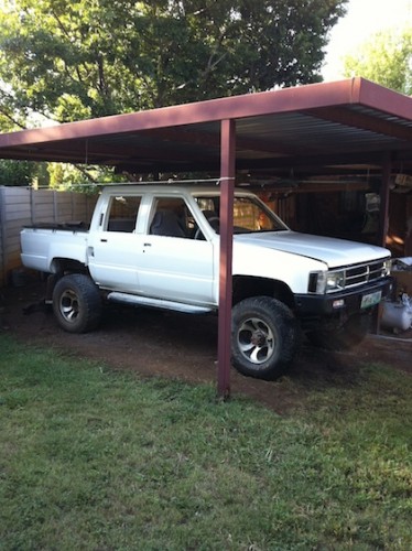 89 Hilux in ICU