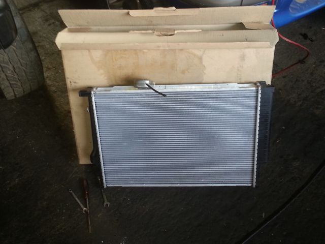 BMW 740 Radiator.jpg