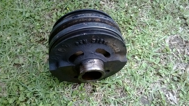 FORD V6 CRANK PULLY