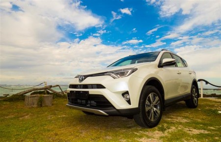 RAV4-59.jpg