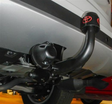 RAV towbar-5 (Small).jpg