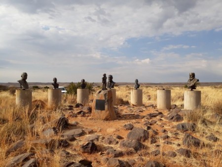 84 - Beeldtuin in Orania.jpg