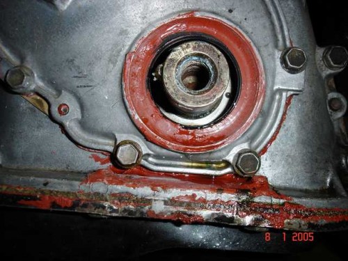 Crankshaftoil leak4Y.JPG