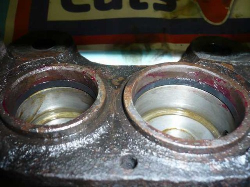 Front caliper internal cylinder bores.JPG