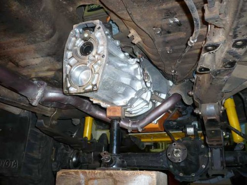 G52 transmission with transfer case removed.JPG