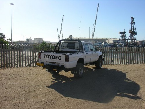 Hilux with a Ford loadbin