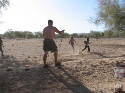 na puros, die warmquelle, na tsumeb deur kaudum tot in botswana 185.jpg