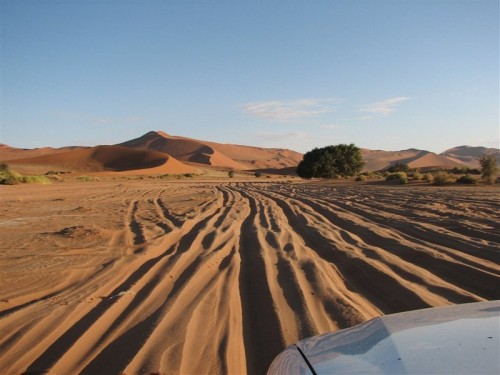 93 Sossusvlei snelweg.JPG