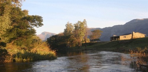 Mooiplaas River Cottage - Home.jpg