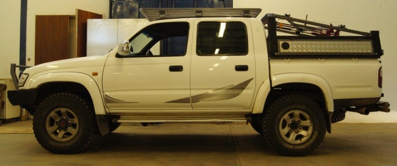 Hilux before EFS.jpg