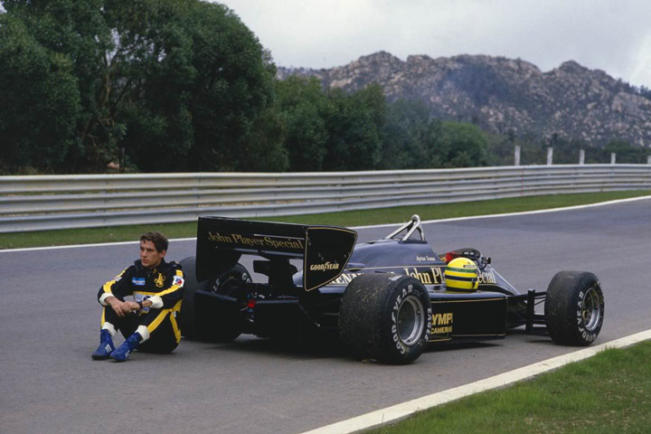 Lotus-97T-+-Ayrton-Senna.jpg