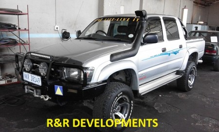 Toyota Hilux Lexus 1uz V8 conversion Spitronics.jpg