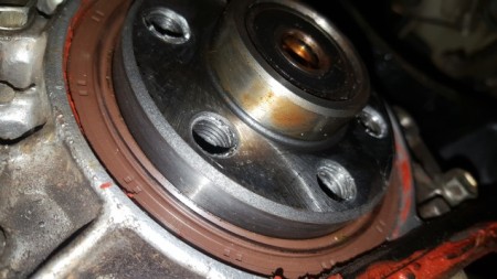 crank seal.jpg