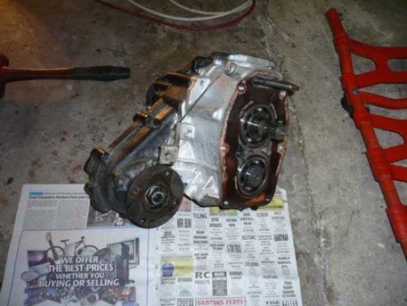 Trnasfer case and 4WD section removed from vehicle.JPG