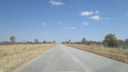 6 Pad na Grootfontein.jpg