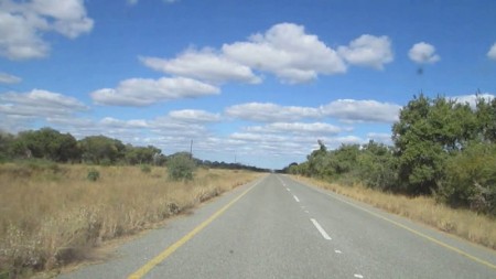 006 Road to Mapai.jpg