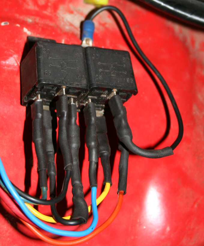 4 Pin Relay Wiring Diagram Driving Lights from www.hilux4x4.co.za